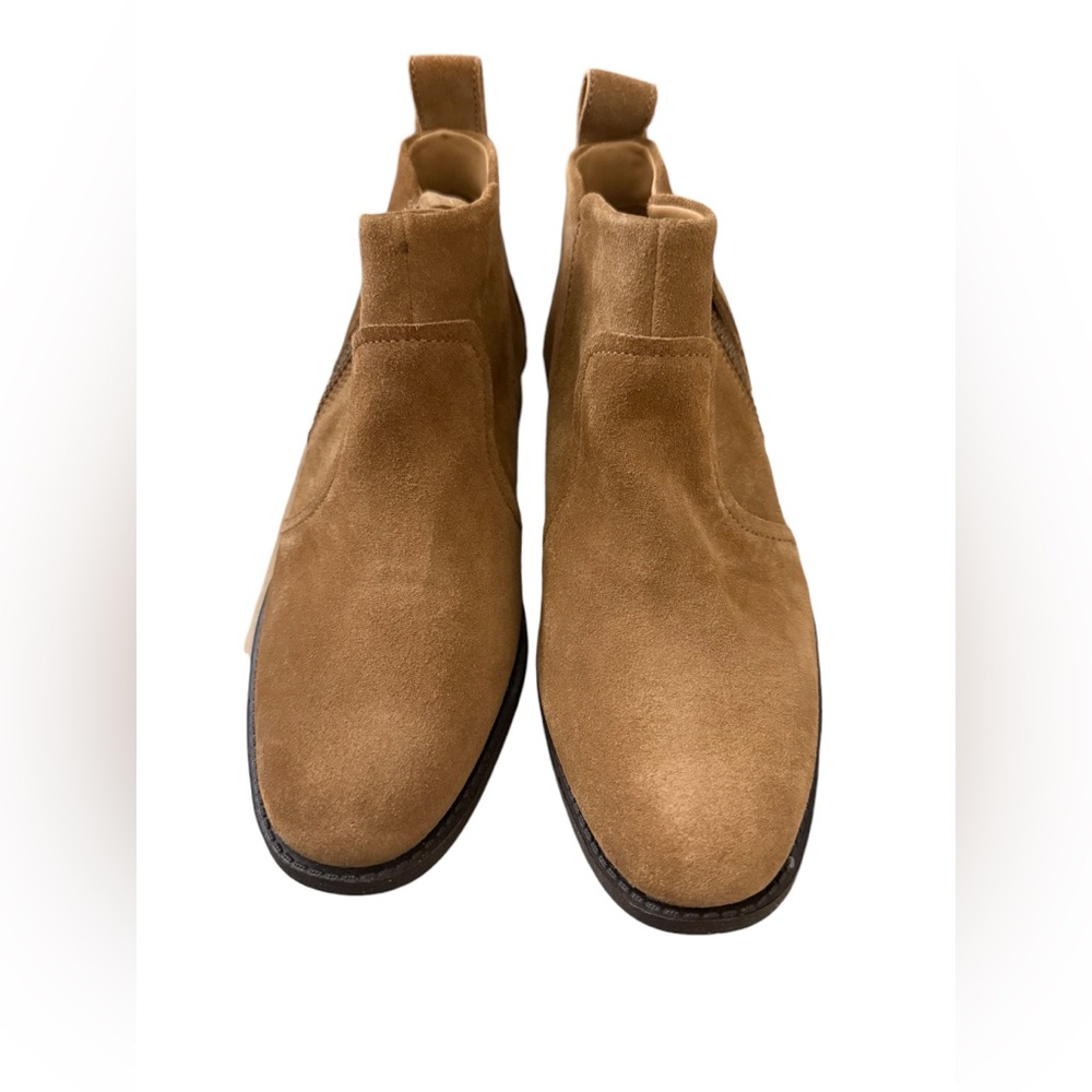 UGG Women’s Aureo Ankle Boots in Chestnut Brown| Size: 6.5